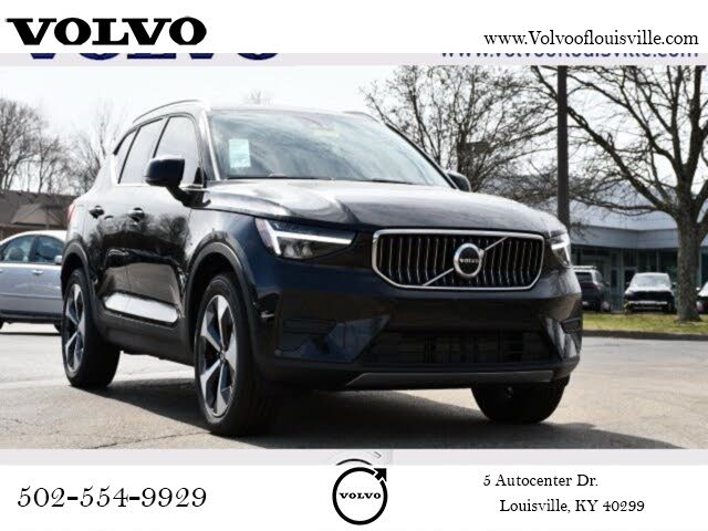 2025 Volvo XC40 B5 Core Bright Theme AWD