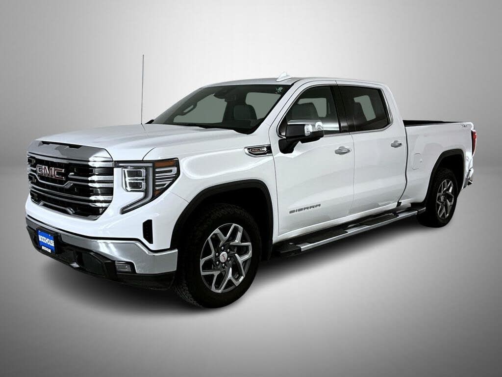 2023 GMC Sierra 1500 SLT Crew Cab 4WD