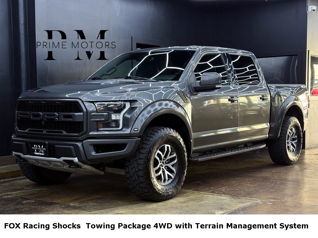2017 Ford F-150 Raptor SuperCrew 4WD
