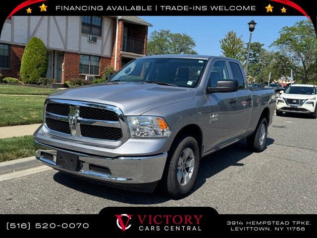 2024 RAM 1500 Classic SLT Quad Cab 4WD
