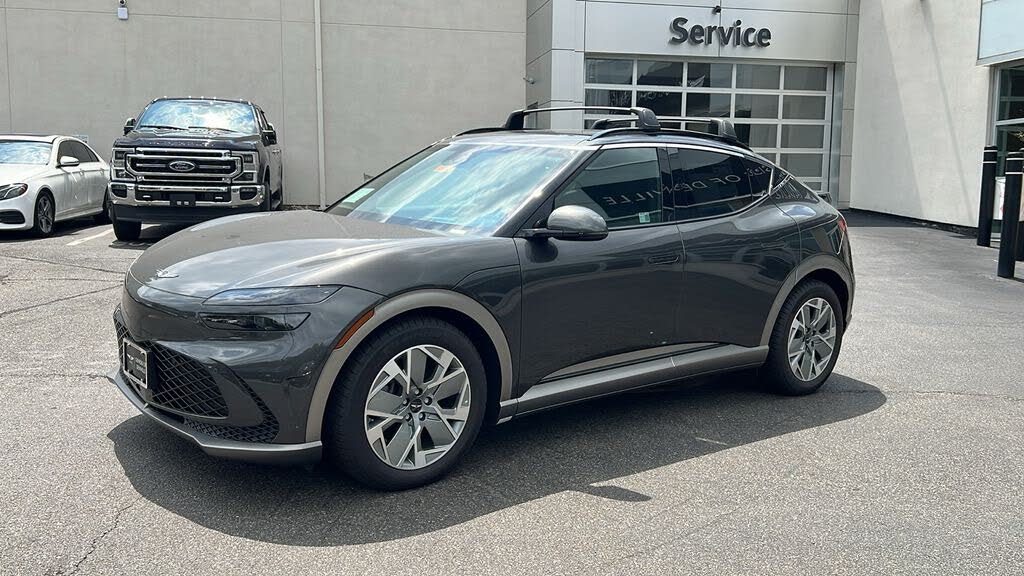 2025 Genesis GV60 Standard AWD