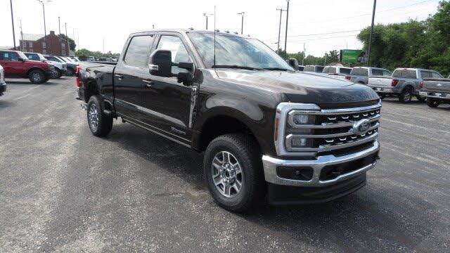 2025 Ford F-350 Super Duty Lariat Crew Cab 4WD