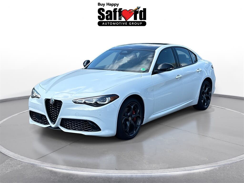 2025 Alfa Romeo Giulia Tributo Italiano AWD