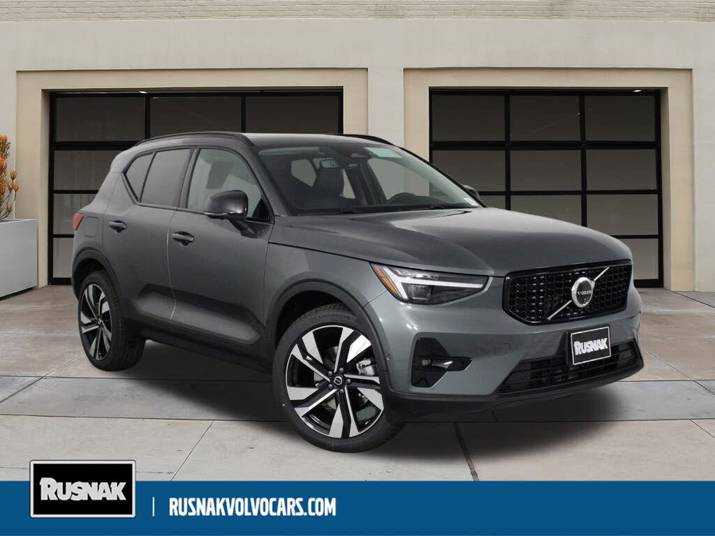 2026 Volvo XC40 B5 Ultra AWD