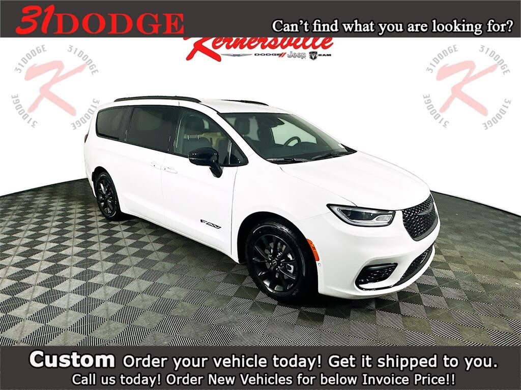 2025 Chrysler Pacifica Select FWD