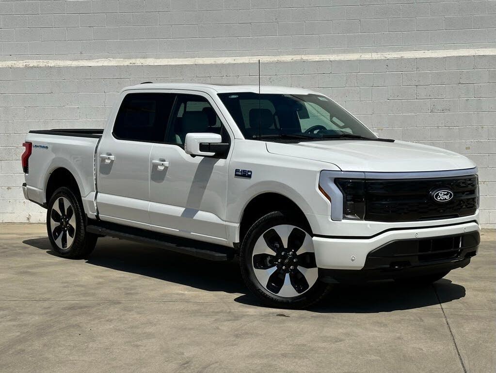 2025 Ford F-150 Lightning Platinum SuperCrew AWD