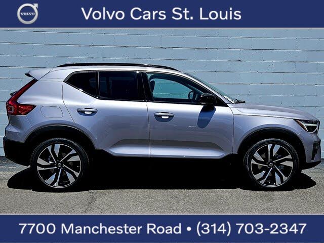 2026 Volvo XC40 B5 Plus AWD