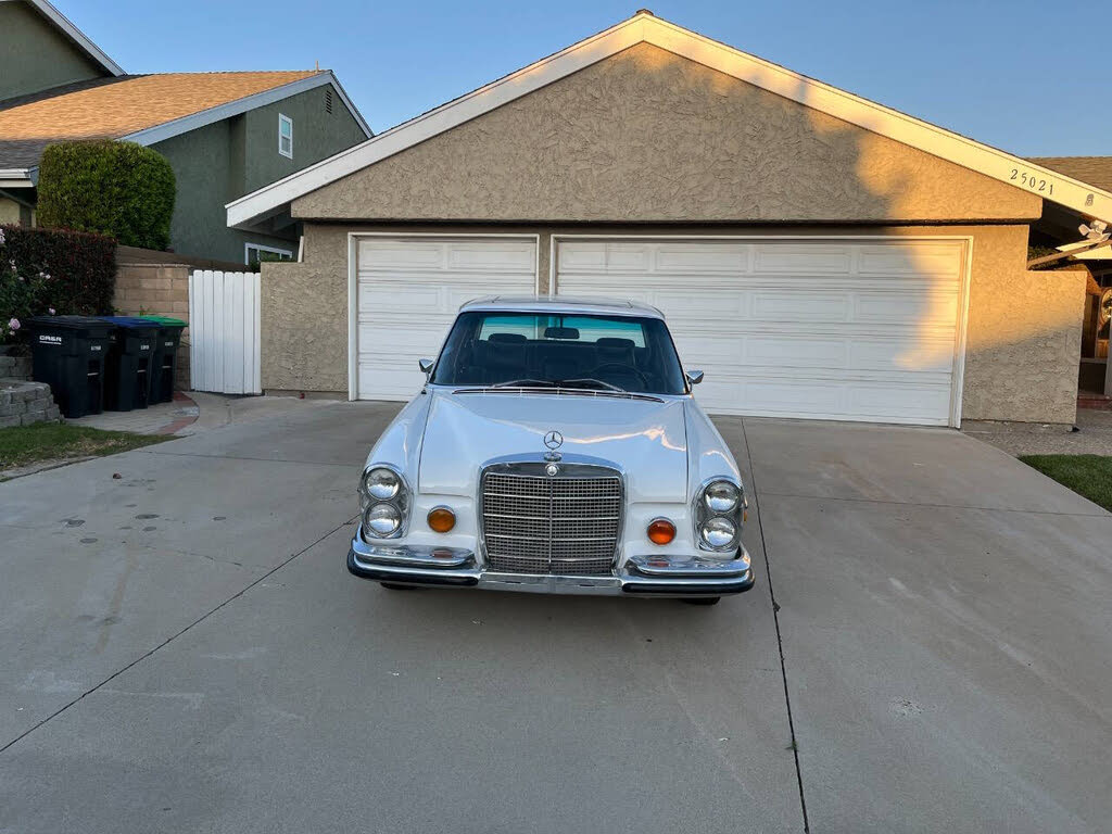 1972 Mercedes-Benz 280-Class