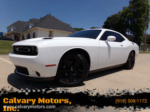 Dodge Challenger SXT RWD