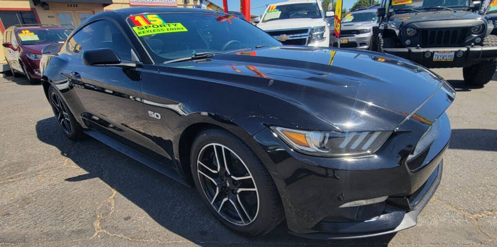 2015 Ford Mustang GT Coupe RWD