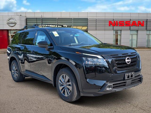 2025 Nissan Pathfinder SV 4WD