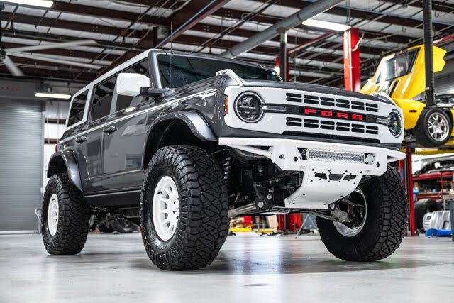 2025 Ford Bronco Heritage Edition 4-Door 4WD