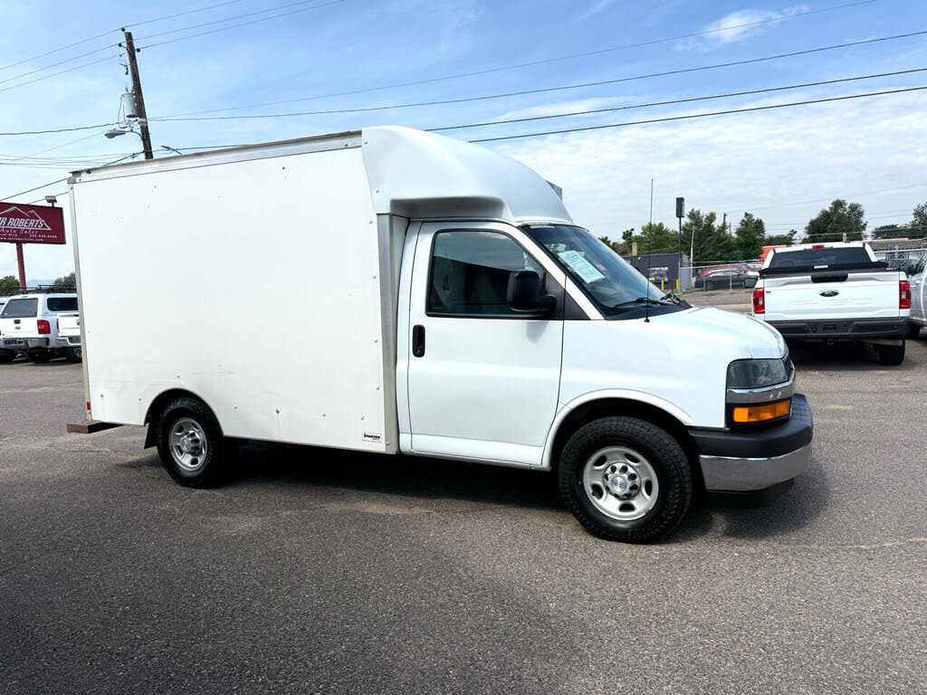 2019 Chevrolet Express Chassis 3500 139 Cutaway RWD