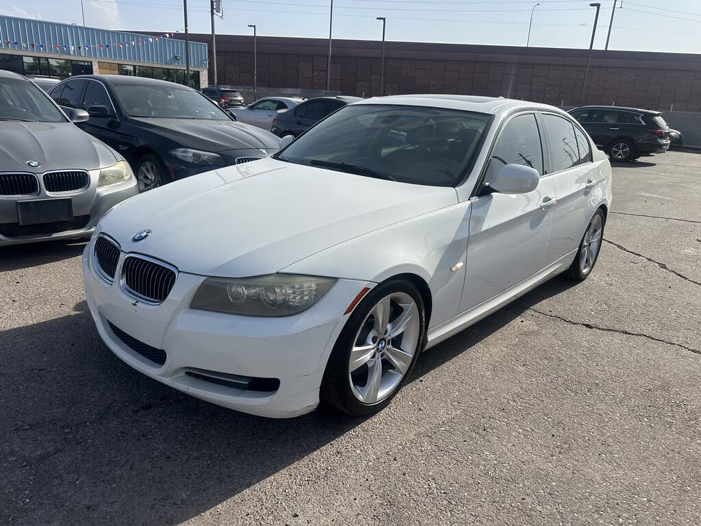 2011 BMW 3 Series 335i Sedan RWD