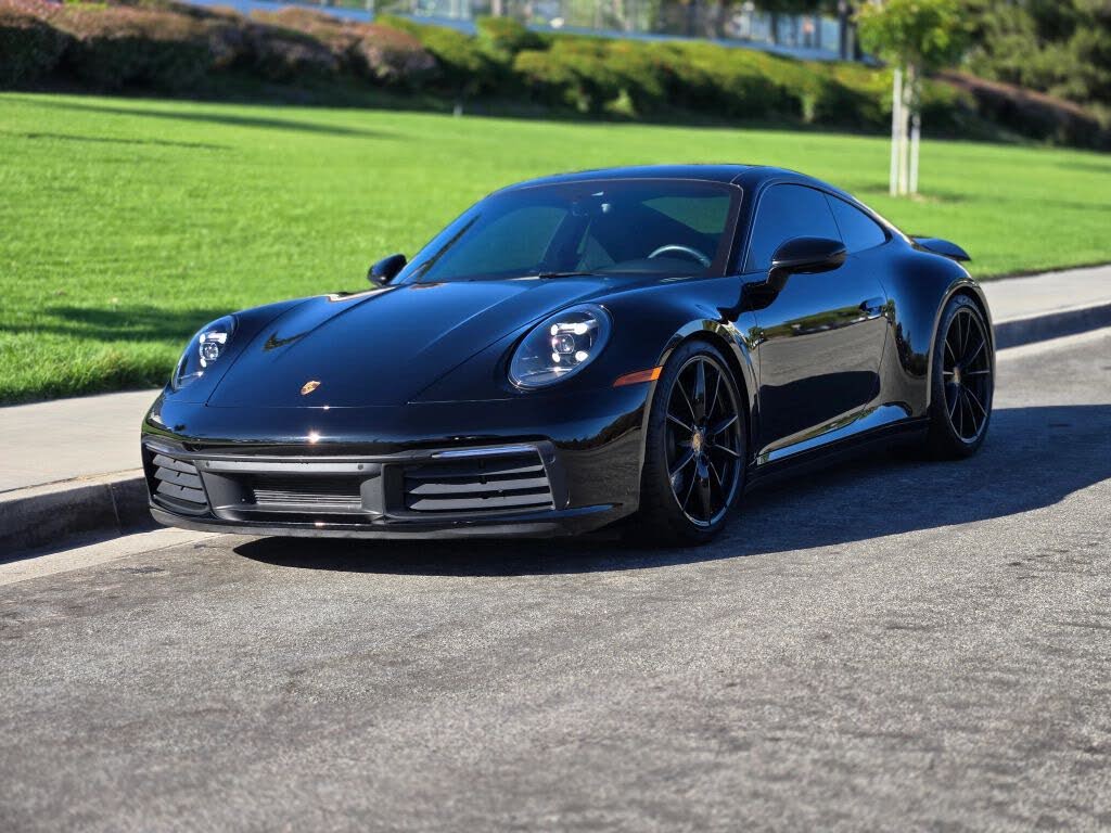 2021 Porsche 911 Carrera Coupe RWD