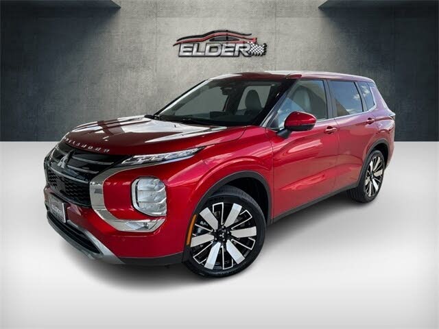 2025 Mitsubishi Outlander SE FWD
