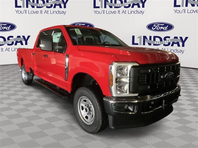 2025 Ford F-350 Super Duty XL Crew Cab 4WD