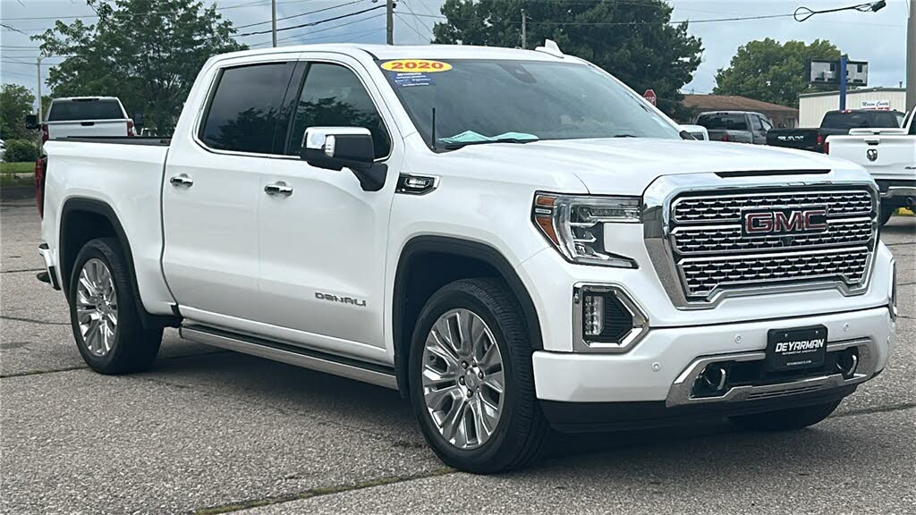 2020 GMC Sierra 1500 Denali Crew Cab 4WD