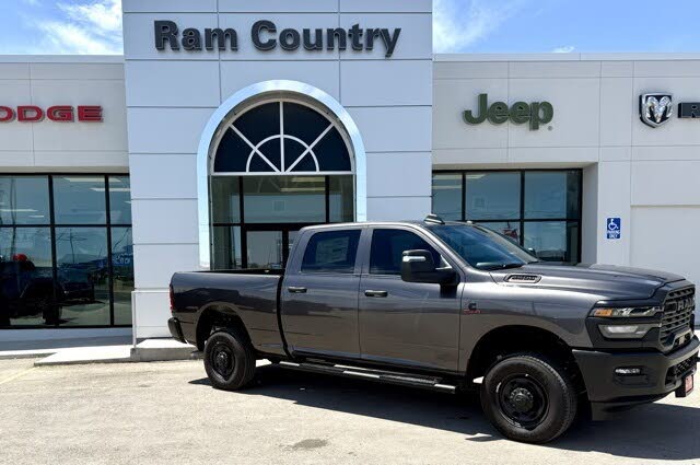 2025 RAM 2500 Tradesman Crew Cab 4WD