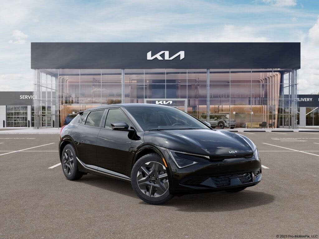 2025 Kia EV6 Light Long Range RWD