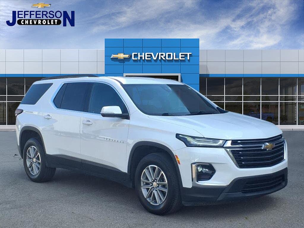 2023 Chevrolet Traverse LT Cloth FWD