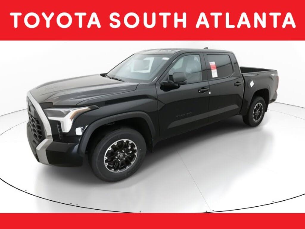 2025 Toyota Tundra SR5 CrewMax Cab 4WD