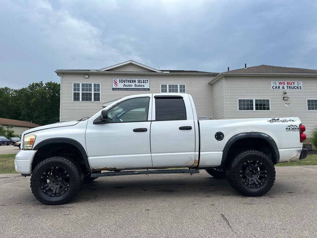 2007 Dodge RAM 1500 ST Quad Cab 4WD