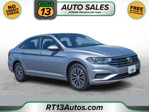 Volkswagen Jetta R-Line FWD