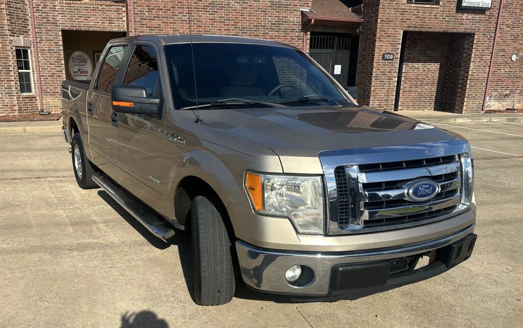 2011 Ford F-150 XLT SuperCrew