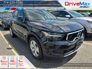 Volvo XC40 T5 Momentum AWD