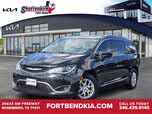 Chrysler Pacifica Touring L FWD