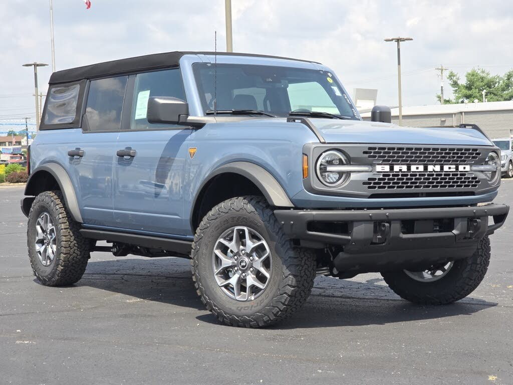 2025 Ford Bronco Badlands 4-Door 4WD