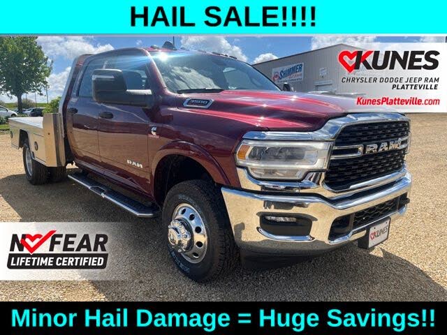 2024 RAM 3500 Chassis SLT Crew Cab LB DRW 4WD