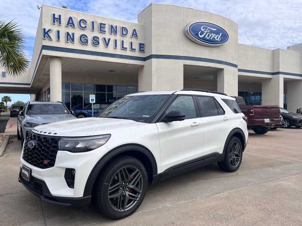 2025 Ford Explorer ST RWD