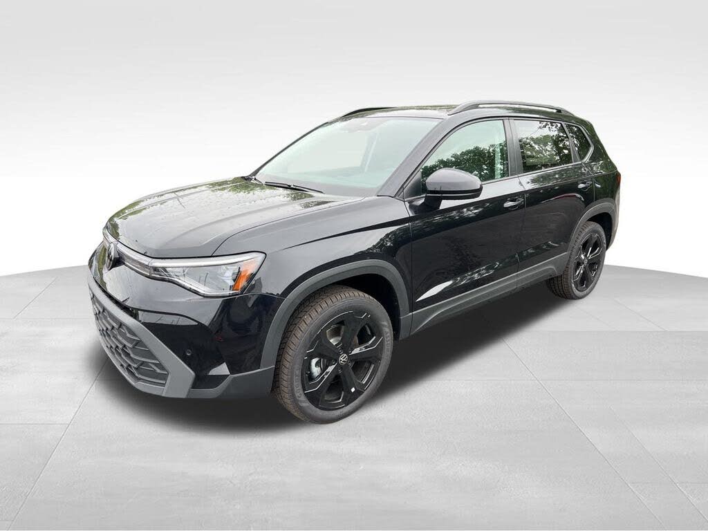 2025 Volkswagen Taos SE Black 4Motion