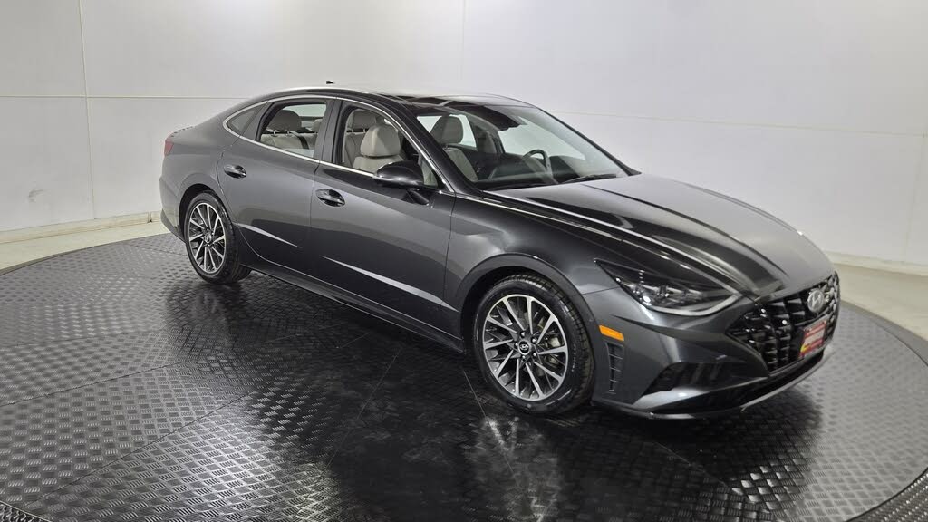 2022 Hyundai Sonata Limited FWD