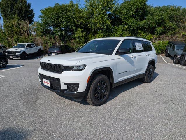 2025 Jeep Grand Cherokee L Altitude X 4WD