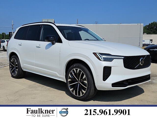 2026 Volvo XC90 B6 Ultra Dark 6-Passenger AWD