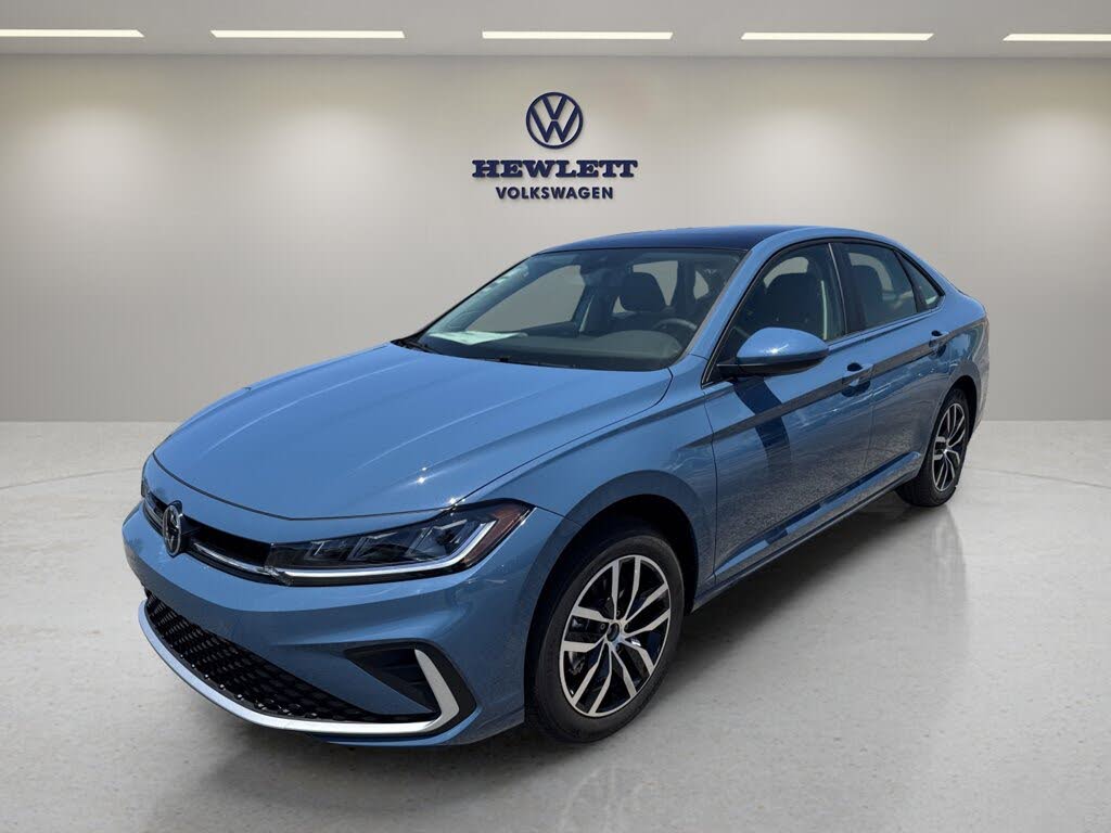 2025 Volkswagen Jetta SE FWD