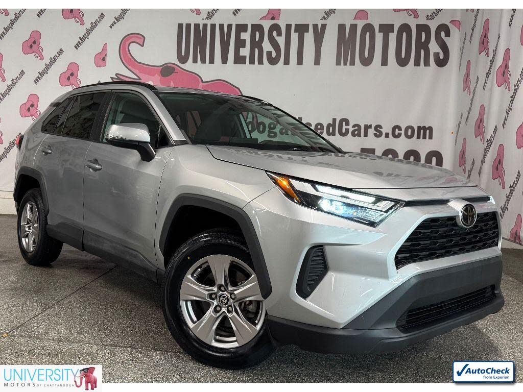 2022 Toyota RAV4 XLE FWD