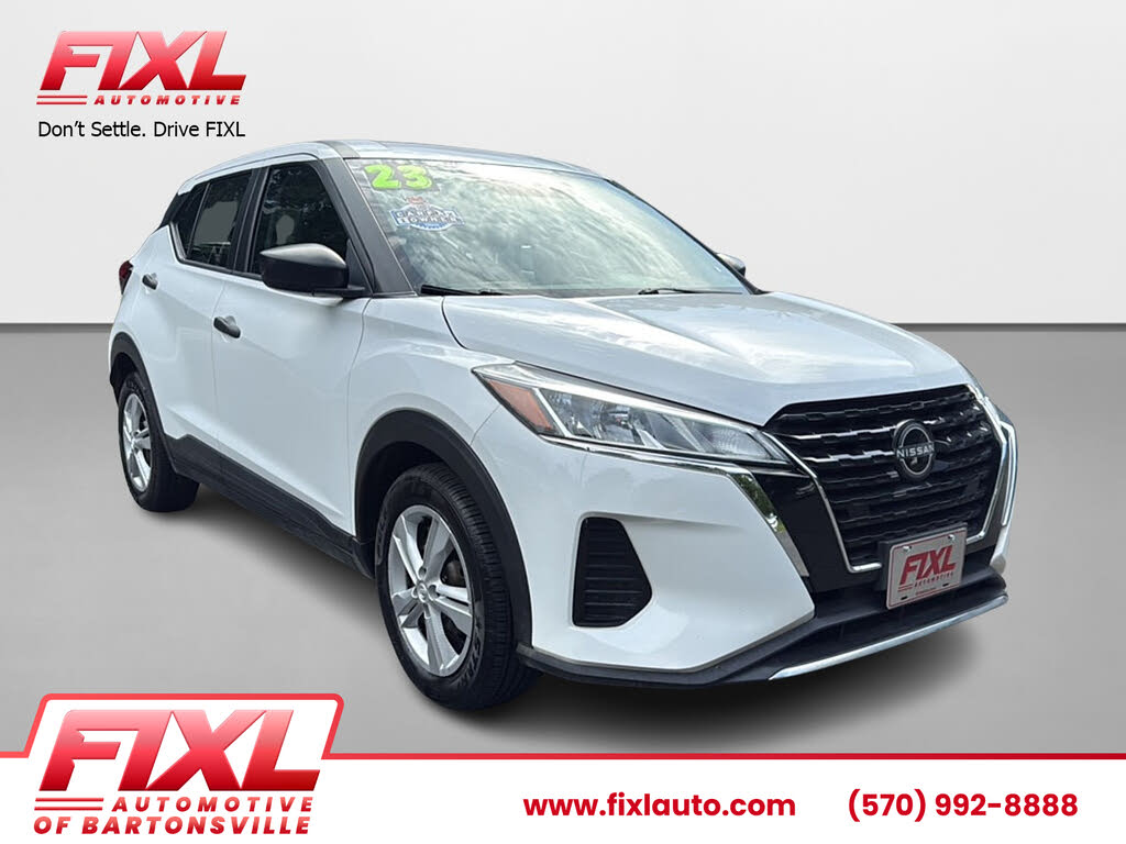 2023 Nissan Kicks S FWD