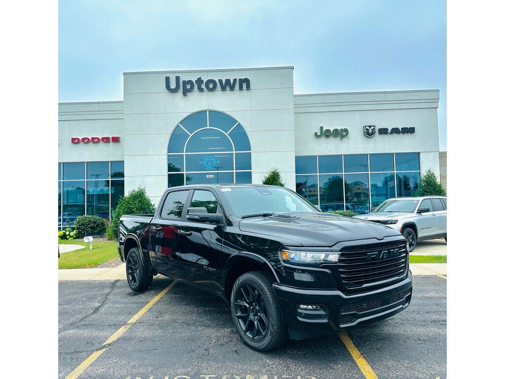 2026 RAM 1500 Laramie Crew Cab 4WD