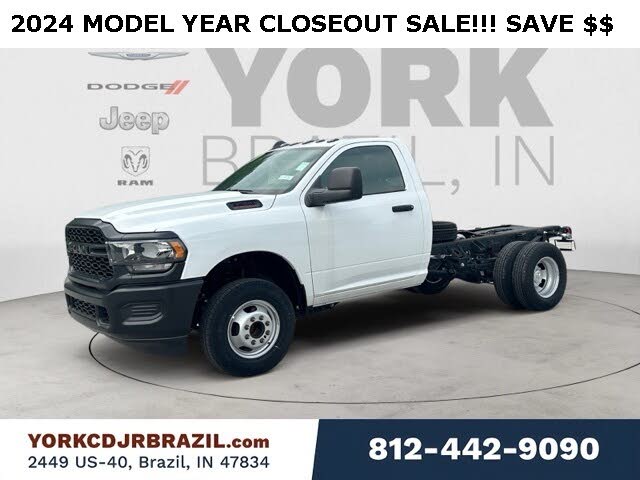 2024 RAM 3500 Chassis Tradesman Regular Cab DRW 4WD