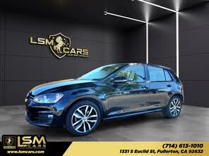 Volkswagen Golf TSI SE FWD