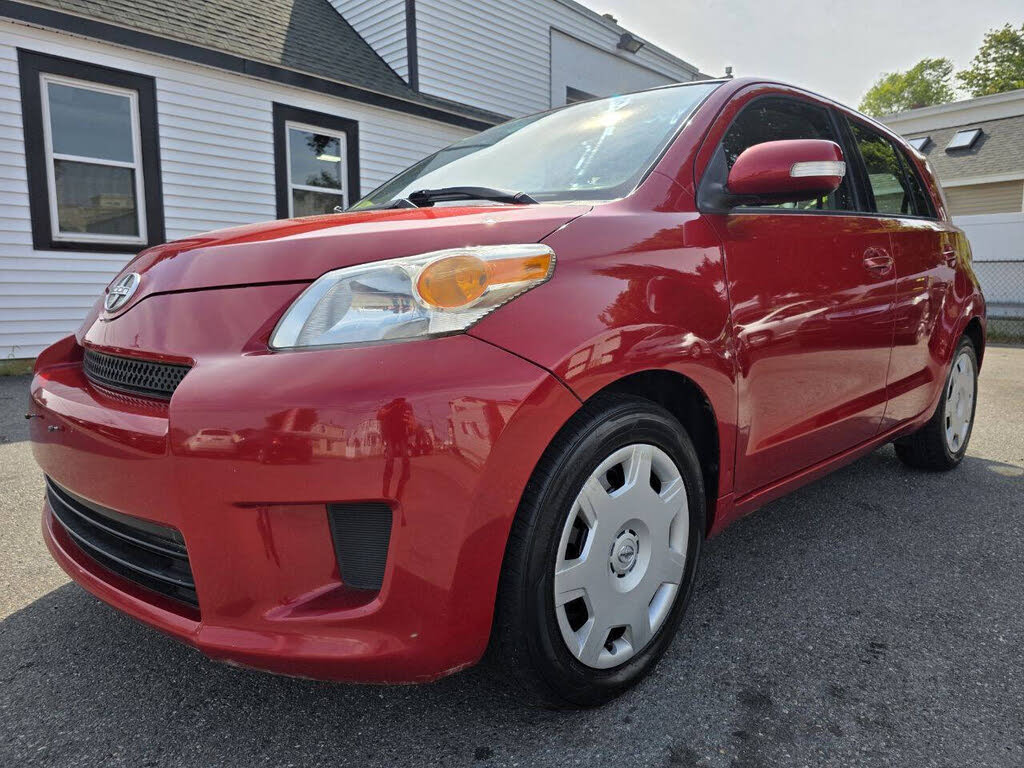 2010 Scion xD Base