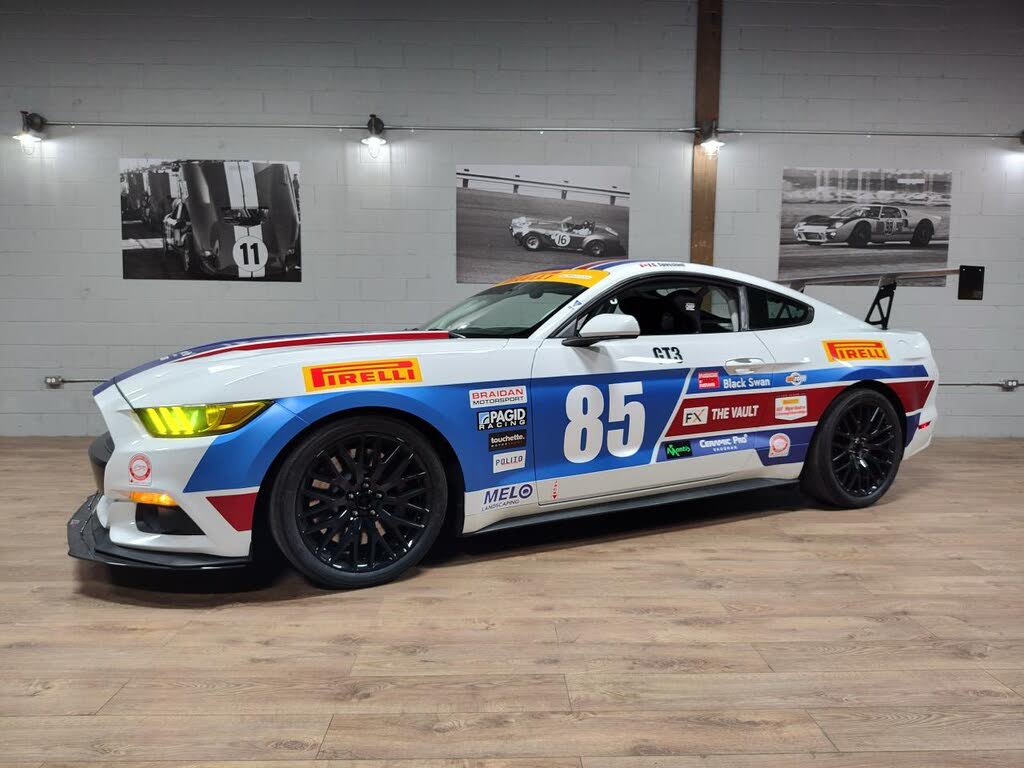 2015 Ford Mustang GT Coupe RWD