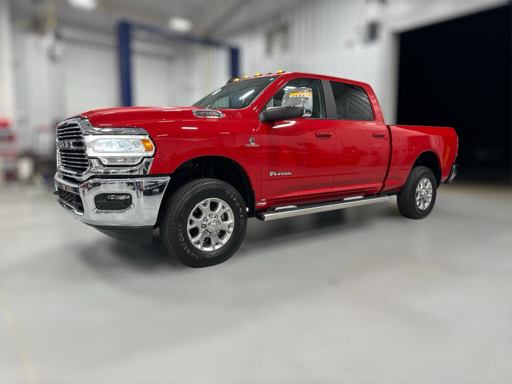 2024 RAM 3500 Laramie Crew Cab 4WD
