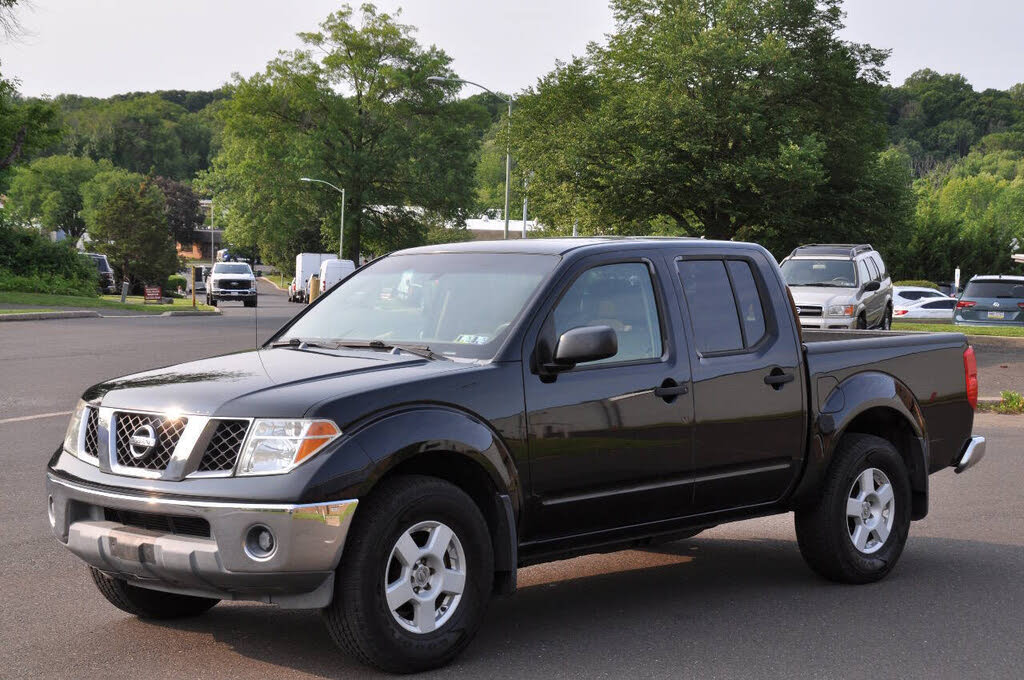 2005 Nissan Frontier 4 Dr SE 4WD Crew Cab SB