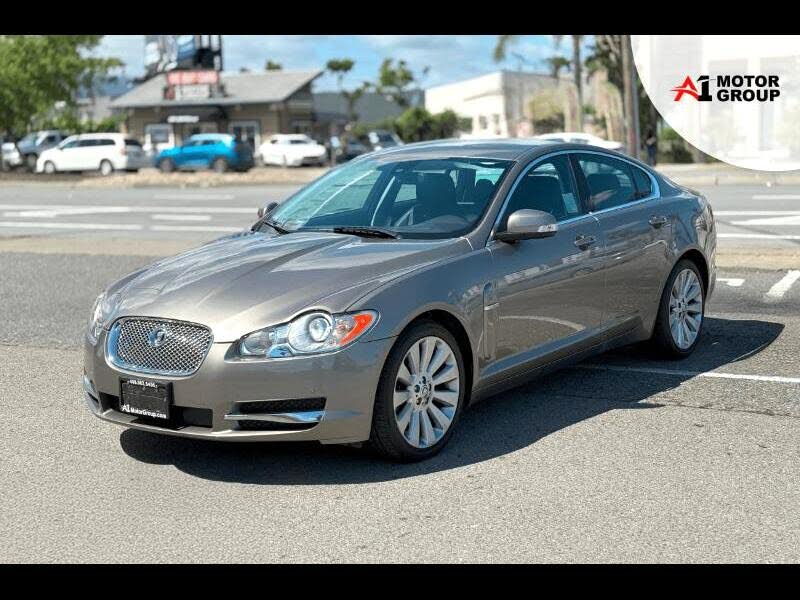 2009 Jaguar XF Premium Luxury RWD