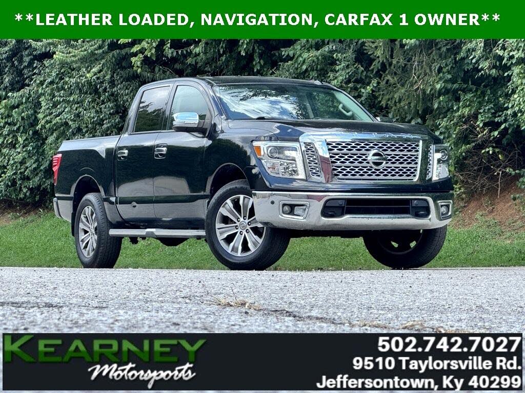 2019 Nissan Titan SL Crew Cab 4WD